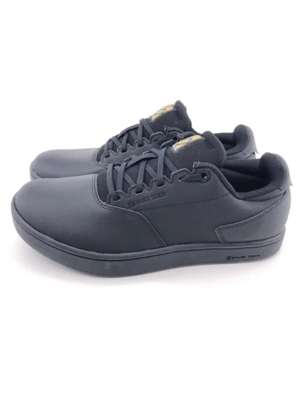 adidas Five Ten District Clipless Cycling Shoes 6.5